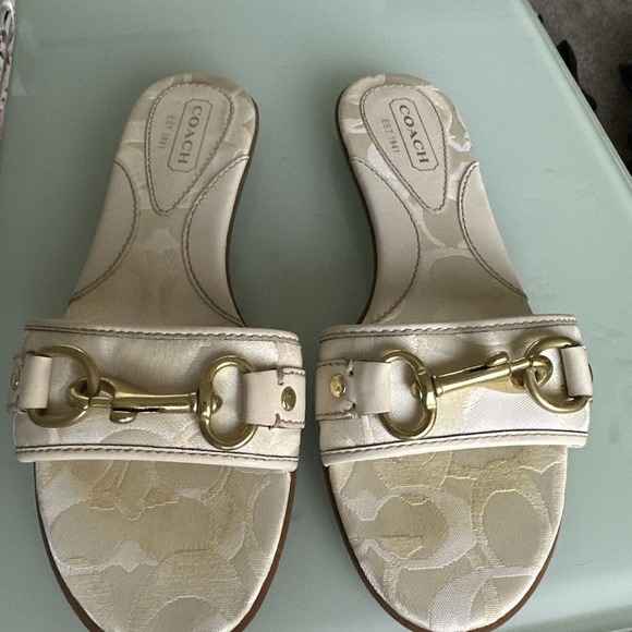 Coach Pattie Horsebit Off White Slide Sandals Size 5.5 F2370/B06 Signature Logo - Picture 1 of 5